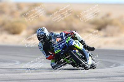 media/Jan-10-2025-CVMA Friday Practice (Fri) [[489e0da257]]/Group 4 and Trackday/Session 4 (Turn 16)/